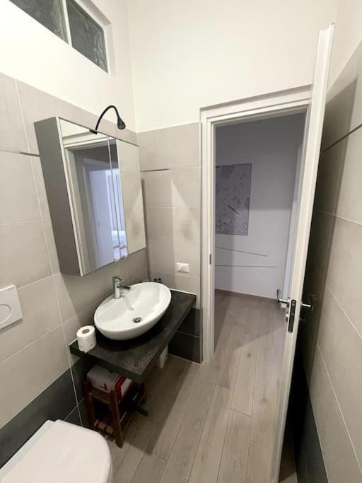Domus Art Suites Merulana Рим Екстериор снимка