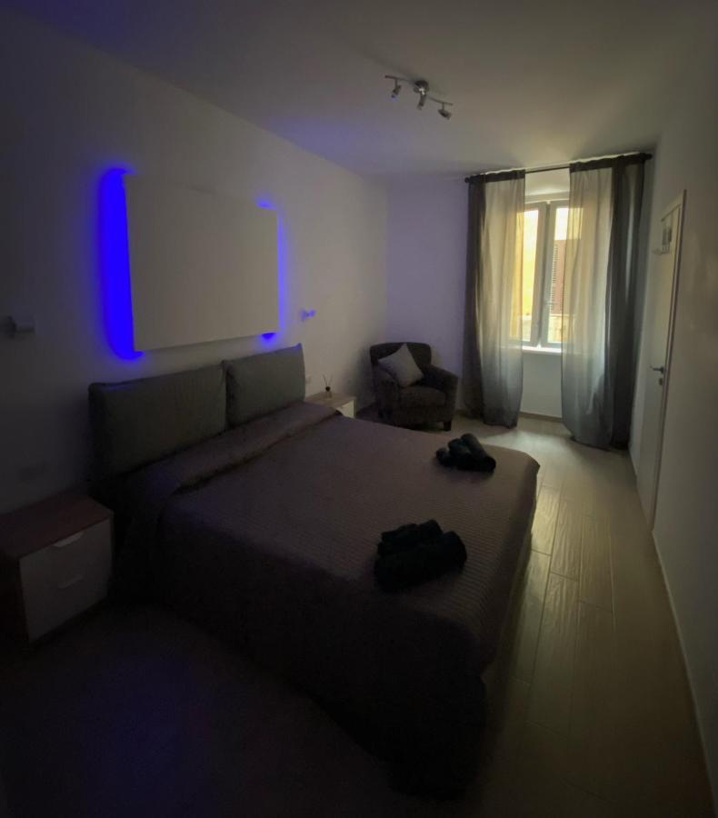 Domus Art Suites Merulana Рим Екстериор снимка